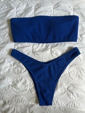 Women’s SHEIN Royal Blue Ribbed Bandeau Bikini Set (M)